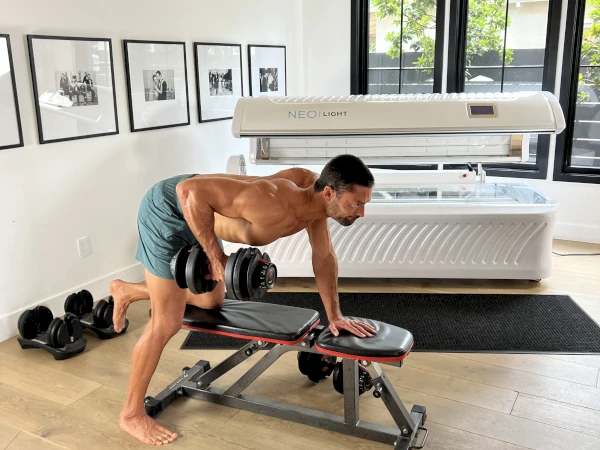 Client using the Neobed light therapy bed